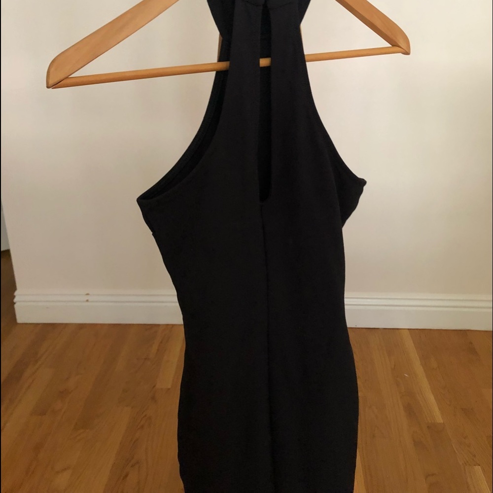 Dress - Picture 3 of 3